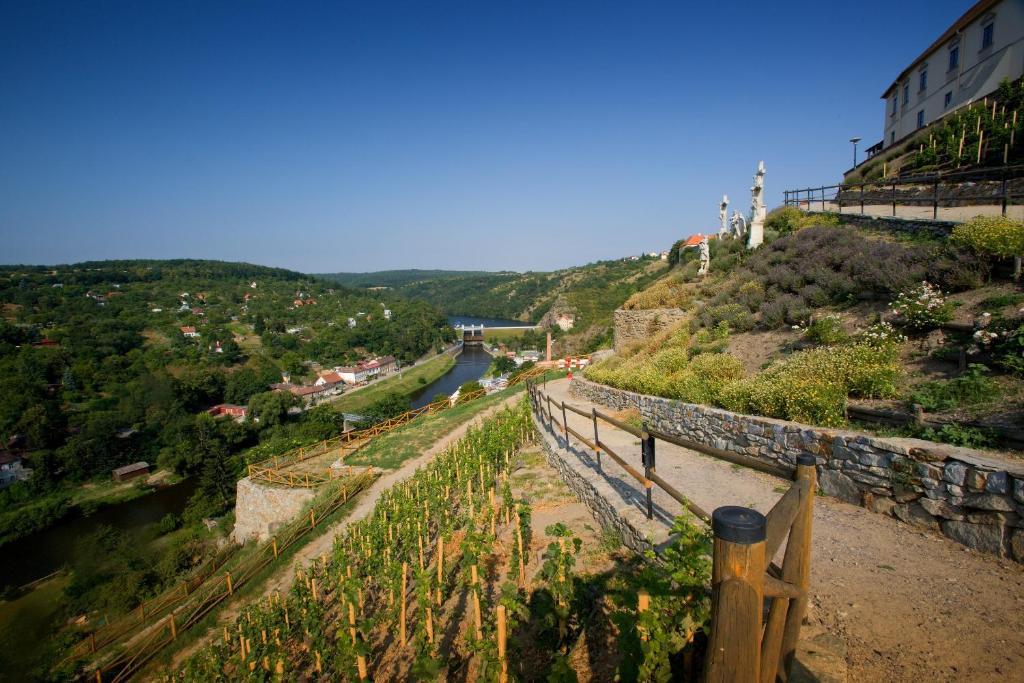 Hotel Lahofer Znojmo Exterior photo